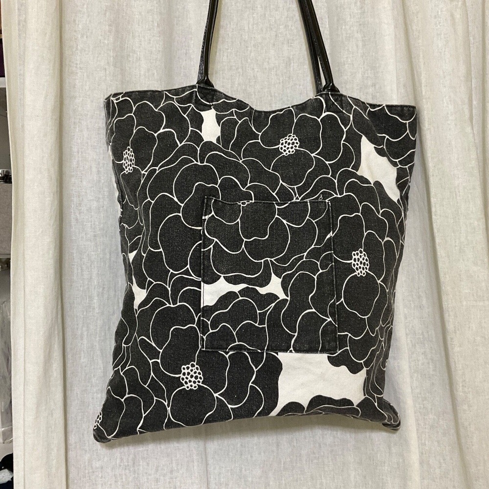Distressed Faded‎ Black/White Floral Tote Bag With Attached Head Scarf. - Picture 4 of 14